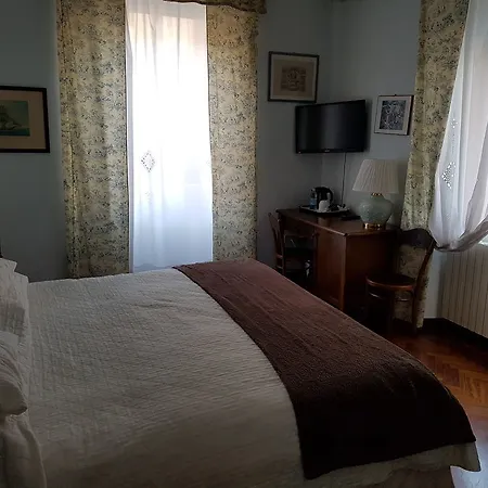 奥罗拉别墅酒店 住宿加早餐酒店