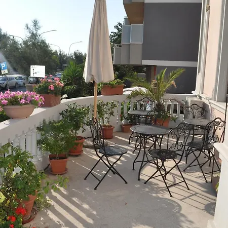 奥罗拉别墅酒店 住宿加早餐酒店